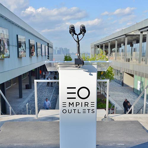 Empire Outlets stage