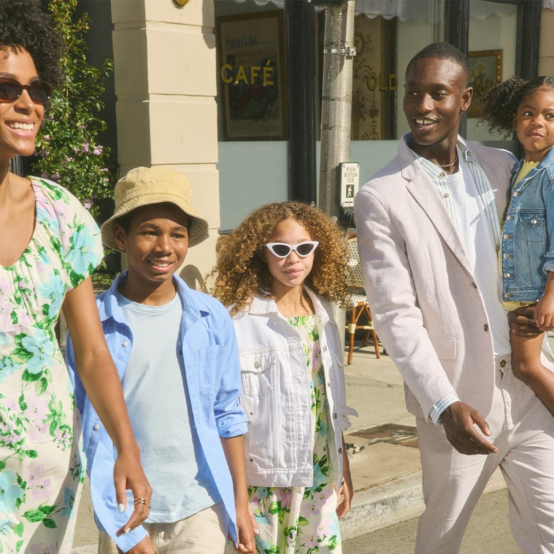Old Navy family outing